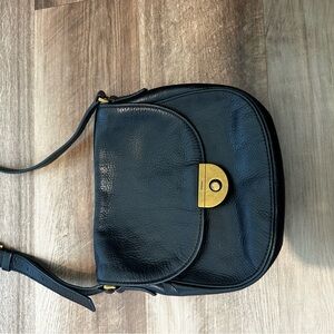 Fossil Leather Handbag with Gold Accents & Adjustable Shoulder Strap